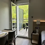 Western & Le Schoenenbourg 4*