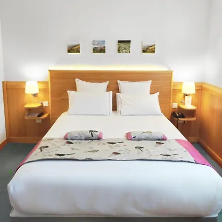 Western & Le Schoenenbourg - - Proche Colmar